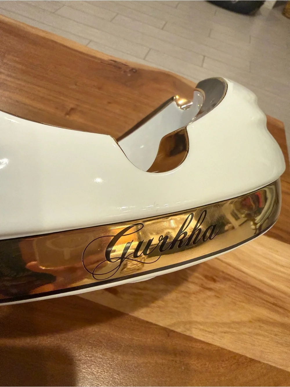 Gurkha Limited Edition White & Gold Ashtray by K. Hansotia & Comp.